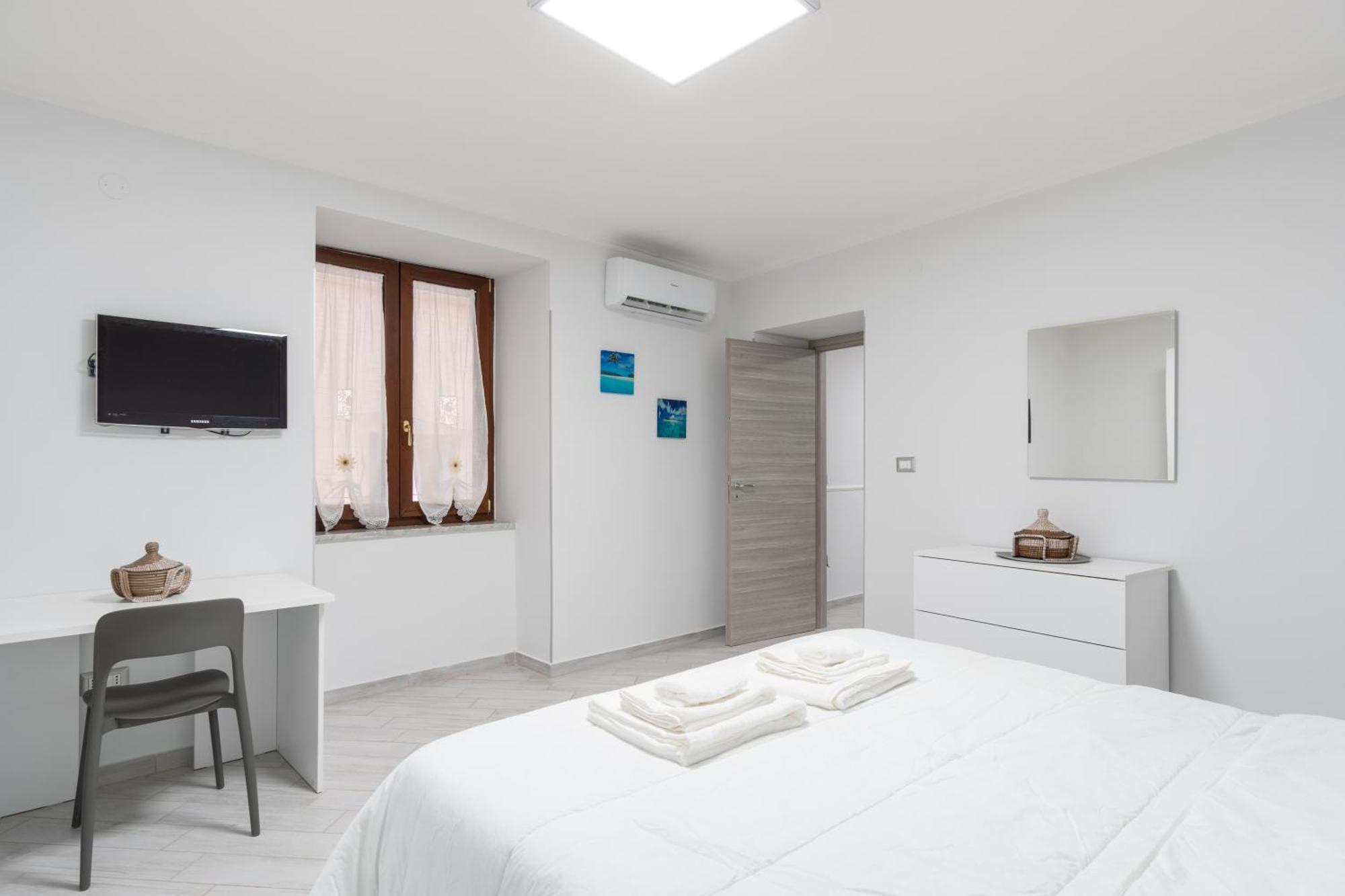 Appartamento Modern Flat In The Heart Of Near Man